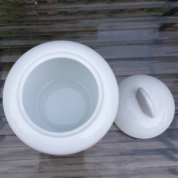 Studio Nova Leaf Harmony Covered Sugar Bowl - Picture 6 of 8